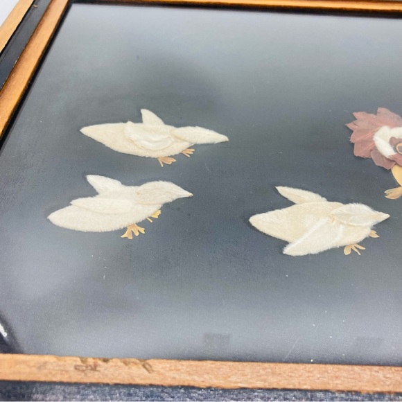 Flower Petal Art Chicken & Chicks Signed Joan Sands 1992 Fair Lea Floral Studio - Picture 6 of 14